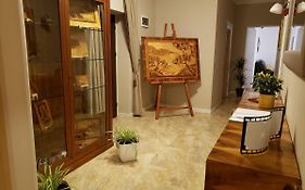 Art Gallery Apartments Tirana 1